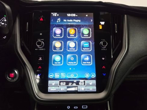 Certified 2025 Subaru Outback Onyx Edition image 27