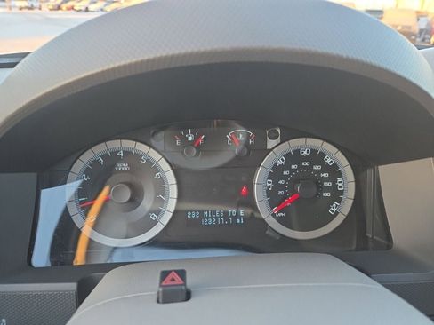 Used 2009 Ford Escape XLT image 16