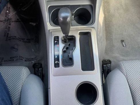 Used 2011 Toyota Tacoma 4x4 Access Cab V6 w/ TRD Sport Pkg image 5