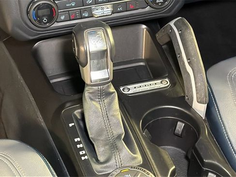 Used 2021 Ford Bronco Outer Banks image 22