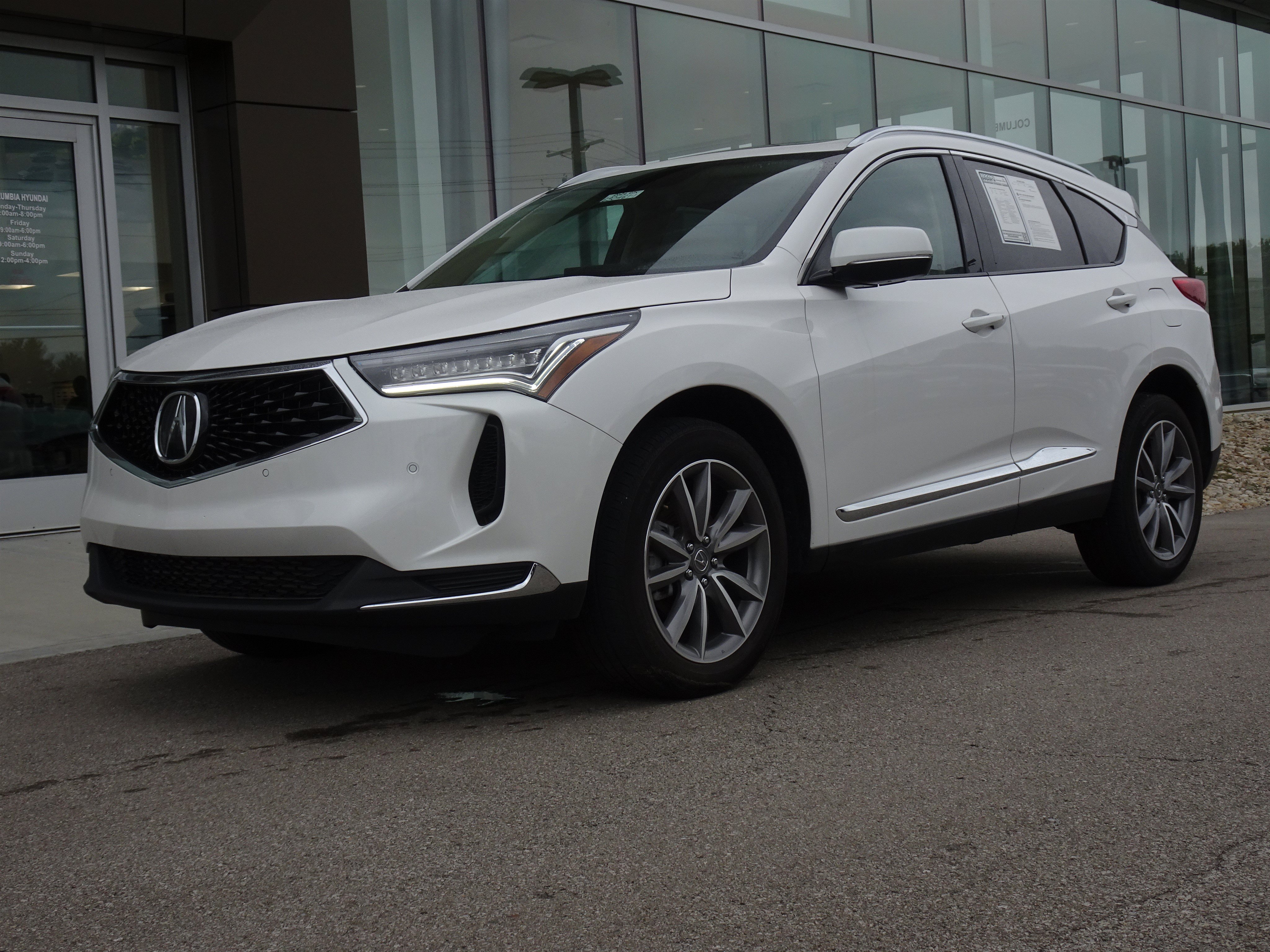 Used 2024 Acura RDX w/ Technology Package AWD/4WD image 1