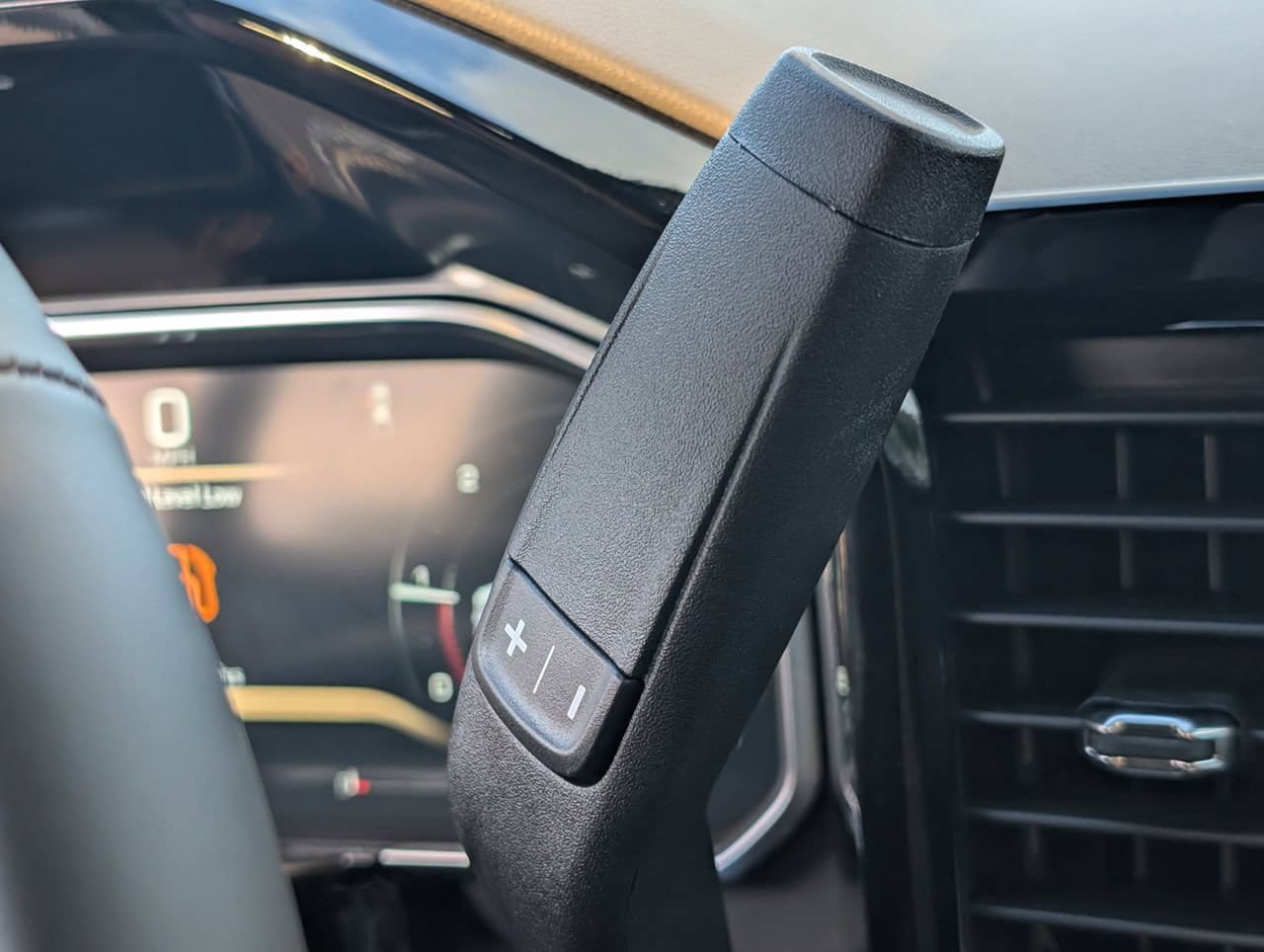 New 2026 GMC Sierra 1500 SLE AWD/4WD image 17