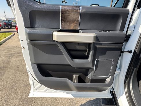 Used 2022 Ford F250 Lariat w/ Lariat Ultimate Package image 21