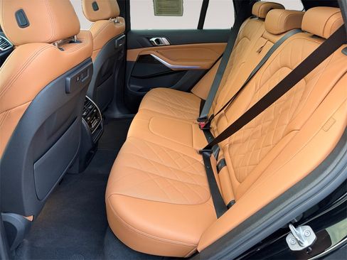 Certified 2023 BMW X5 xDrive40i w/ Climate Comfort Package image 13
