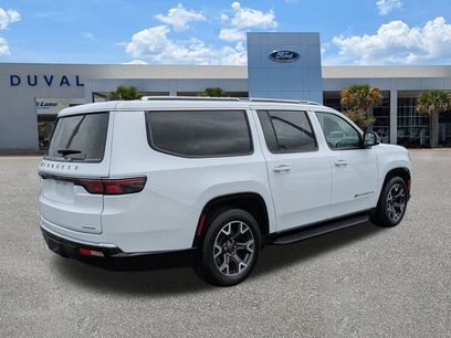 Used 2024 Jeep Wagoneer L Series III w/ Flexible Seating Group