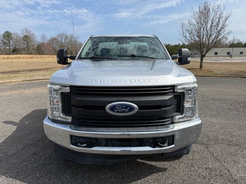 Used 2019 Ford F250 XL w/ XL Value Package image 8