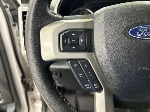Used 2019 Ford F350 Lariat w/ Lariat Ultimate Package AWD/4WD image 22