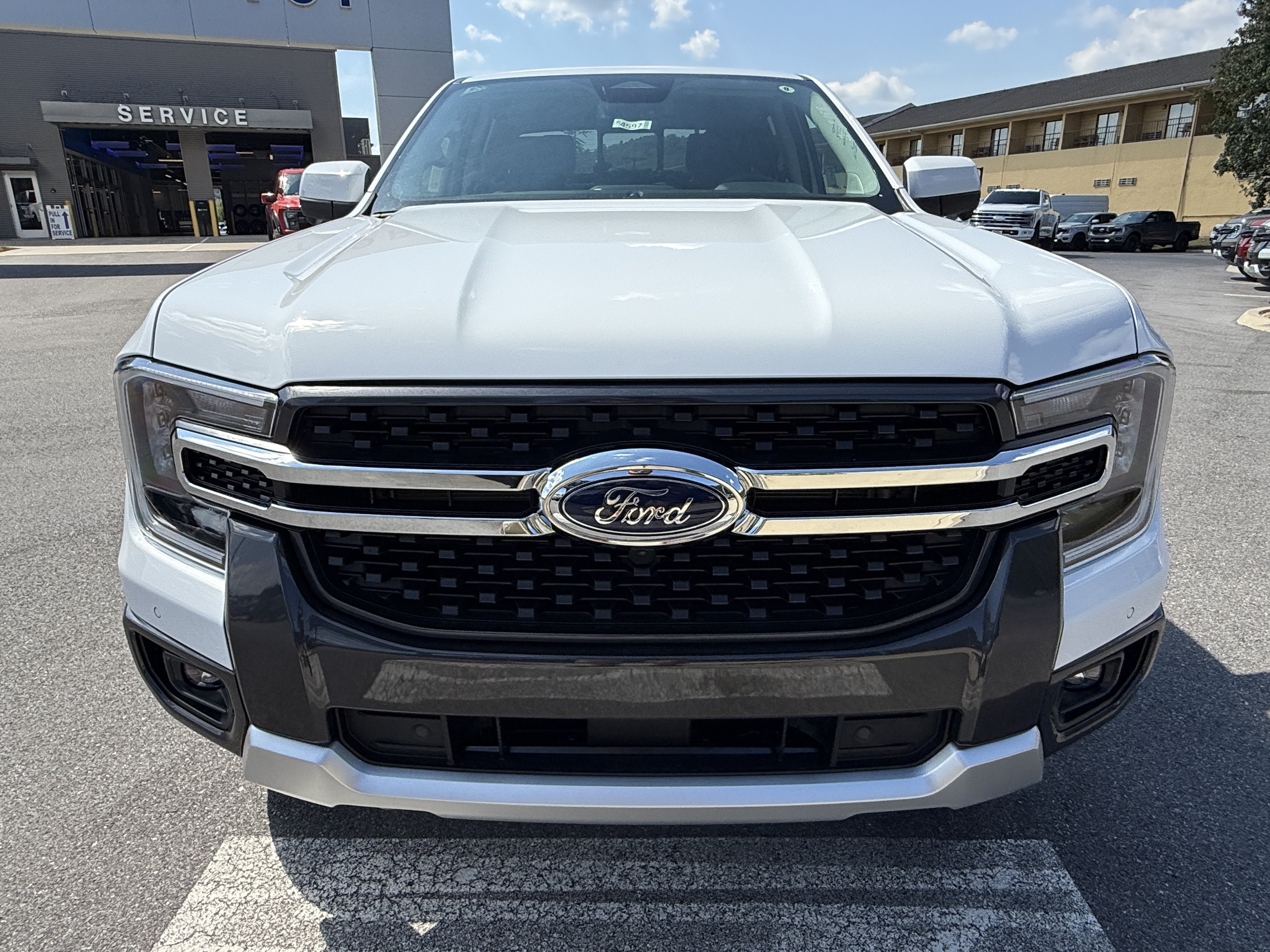 New 2026 Ford Ranger Lariat w/ FX4 Off-Road Package AWD/4WD image 2
