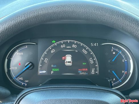 Certified 2025 Toyota RAV4 LE AWD/4WD image 25