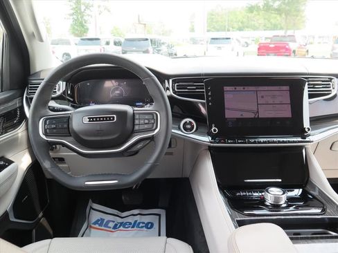 Used 2022 Jeep Wagoneer Series II w/ Convenience Group I RWD image 22