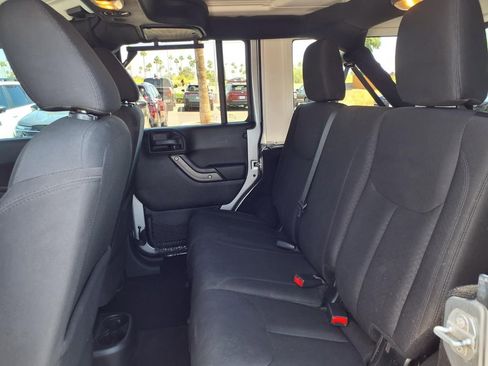 Used 2016 Jeep Wrangler Unlimited Sport w/ Quick Order Package 24S AWD/4WD image 24