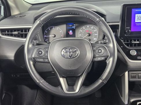 Used 2023 Toyota Corolla Cross LE FWD image 20