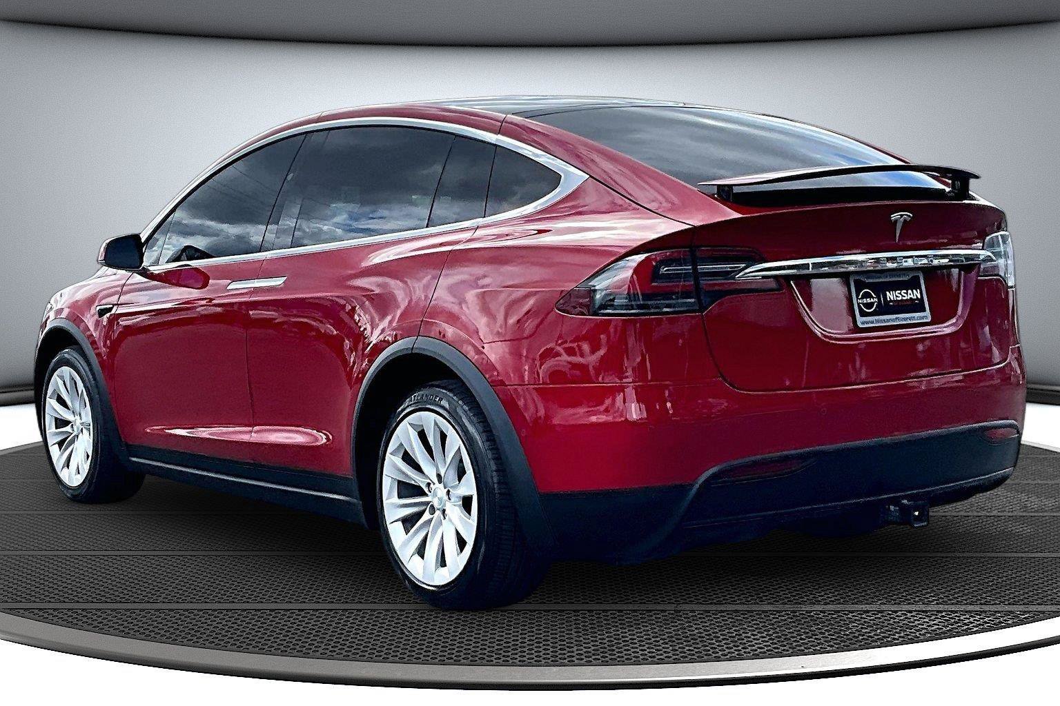 Used 2019 Tesla Model X Long Range AWD/4WD image 5