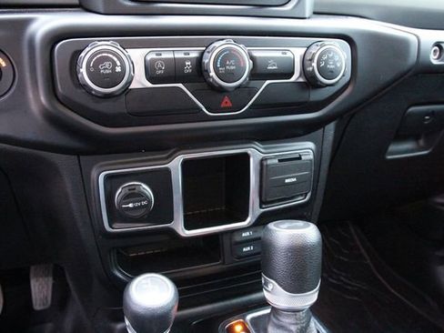 Used 2021 Jeep Wrangler Unlimited Sport image 21