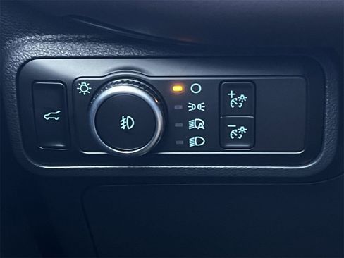 Used 2025 Ford Explorer Platinum image 20