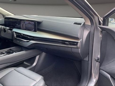 Certified 2025 Nissan Murano SL w/ Cargo Package AWD/4WD image 15