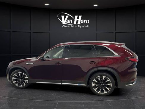 Used 2024 MAZDA CX-90 Plug-In Hybrid w/ Premium Pkg AWD/4WD image 4