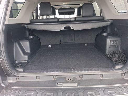 Used 2022 Toyota 4Runner Limited RWD image 32