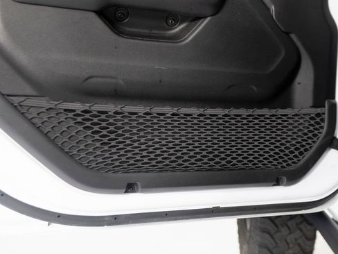 Used 2024 Jeep Wrangler S AWD/4WD image 15
