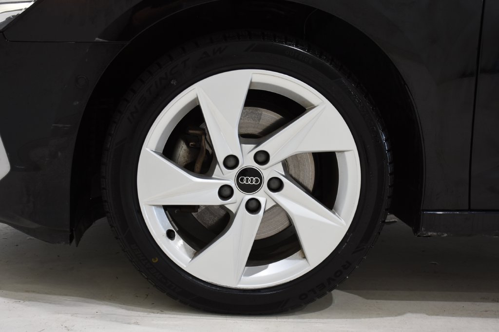 Used 2024 Audi A3 2.0T Premium FWD image 6