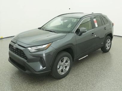New 2025 Toyota RAV4 XLE