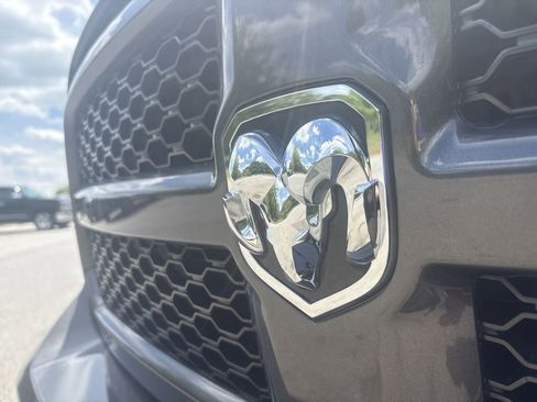 Used 2016 RAM 1500 Express AWD/4WD image 27
