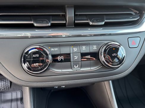 New 2026 Buick Envista Preferred image 19