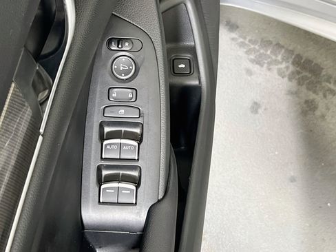 Used 2021 Honda Accord Sport image 17