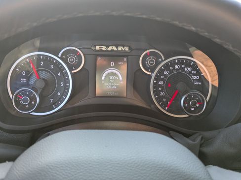 Used 2026 RAM 2500 Big Horn AWD/4WD image 14