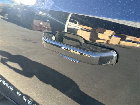 Used 2024 Jeep Grand Wagoneer Series II w/ Quick Order Packagew 28T image 40