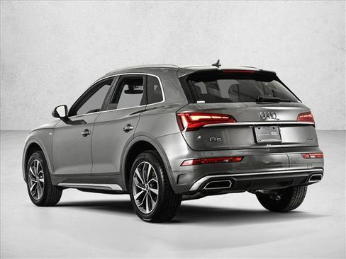 Used 2023 Audi Q5 2.0T Premium Plus w/ Premium Plus Package AWD/4WD image 8