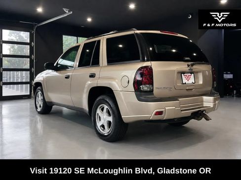 Used 2006 Chevrolet TrailBlazer LS w/ LS Preferred Equipment Group AWD/4WD image 4