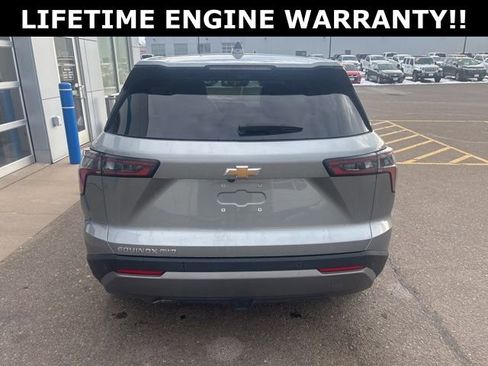 Used 2025 Chevrolet Equinox LT w/ Safety and Technology Package image 6