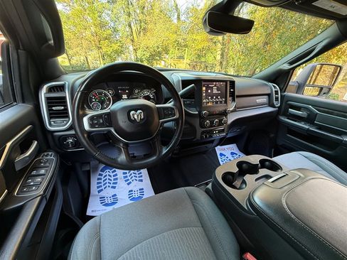 Used 2024 RAM 3500 Big Horn image 58