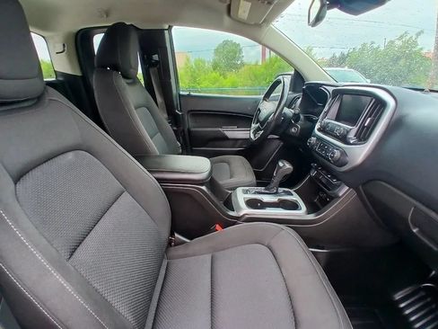 Used 2021 Chevrolet Colorado LT w/ Fleet Safety Package RWD image 21