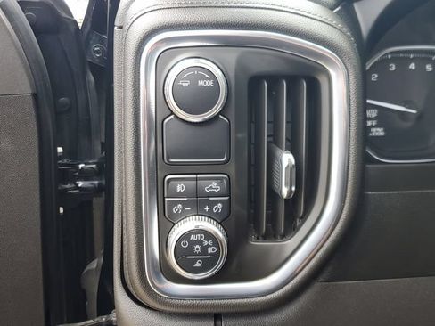 Used 2021 GMC Sierra 1500 SLT RWD image 19
