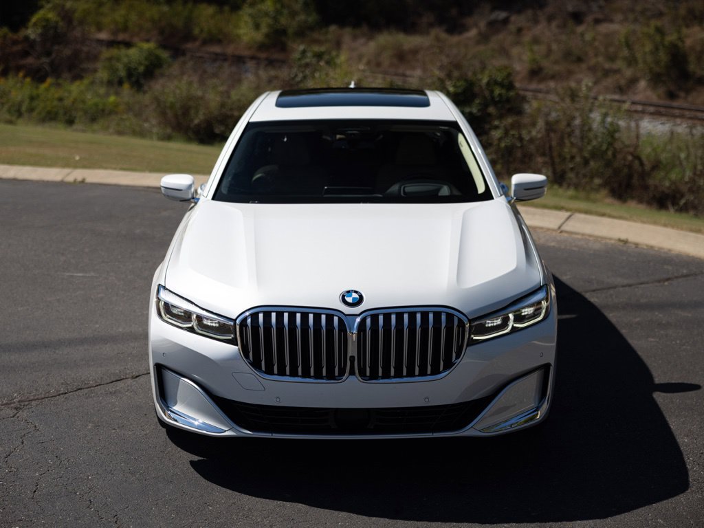 Used 2021 BMW 750i xDrive w/ Luxury Rear Seating Package AWD/4WD image 11