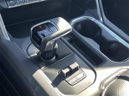 Used 2024 GMC Sierra 1500 Denali w/ Denali Reserve Package image 24