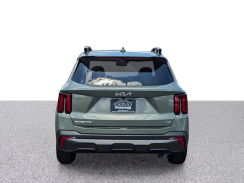 Used 2024 Kia Sorento SX Prestige w/ Olive Brown Leather Package image 6