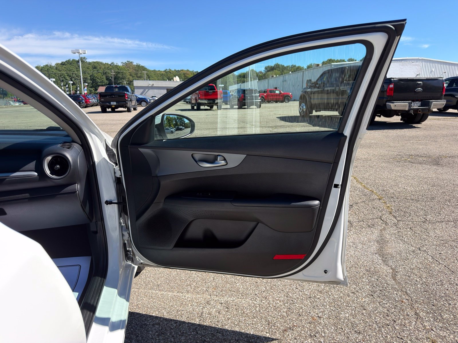 Used 2019 Kia Forte LXS FWD image 33