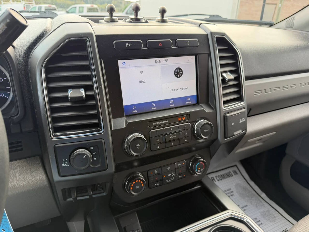 Used 2020 Ford F250 XLT w/ XLT Premium Package AWD/4WD image 15