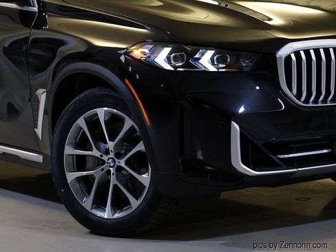 New 2026 BMW X5 xDrive50e w/ Executive Package image 3