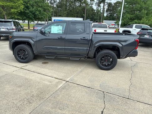 New 2026 Toyota Tacoma SR5 RWD image 2