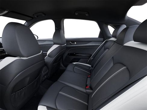 New 2026 Kia K5 GT-Line image 18