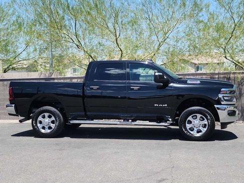 Used 2026 RAM 2500 Big Horn AWD/4WD image 9