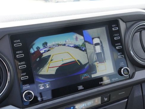 Used 2021 Toyota Tacoma TRD Off-Road w/ TRD Premium Off Road Package image 13