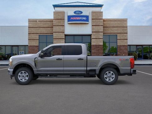 New 2026 Ford F250 XLT w/ FX4 Off-Road Package image 5