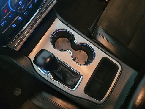 Used 2021 Jeep Grand Cherokee Laredo X image 26