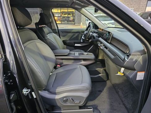 New 2026 Kia EV9 Light image 11