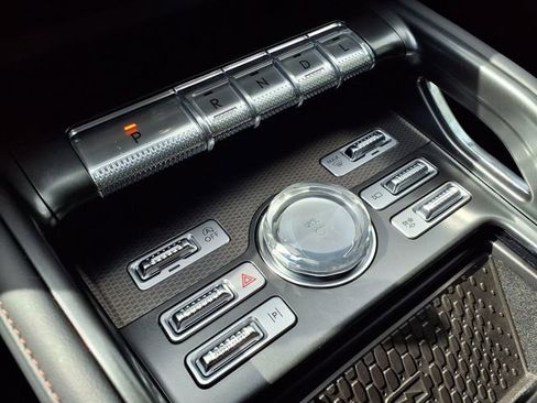 New 2026 Lincoln Nautilus Premier image 13